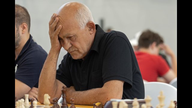 4913