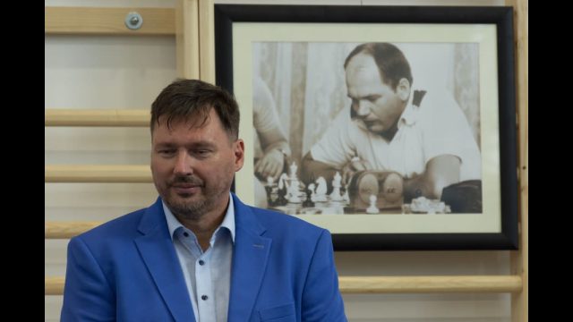 Dr. Csaba Árpád