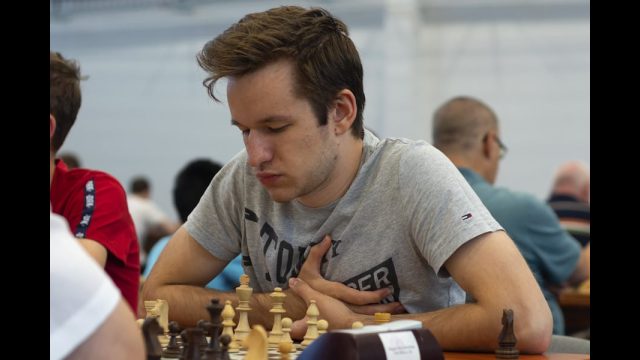 Reviczki Roland