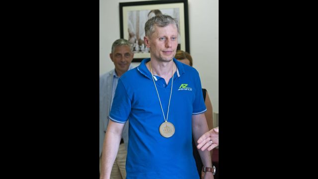 GM Almási Zoltán Ajkai csapat 1. hely)