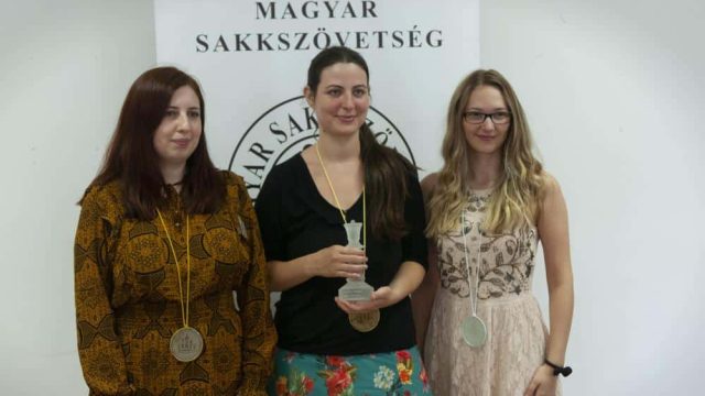Kovács Klára. Papp Petra, Juhász Barbara