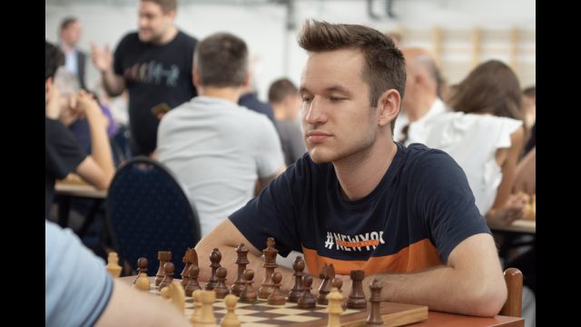 Reviczki Roland