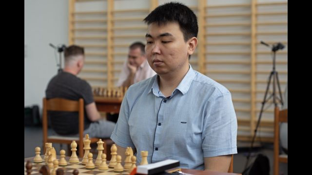 Sanan Sjugirov GM, a főverseny bronzérmese